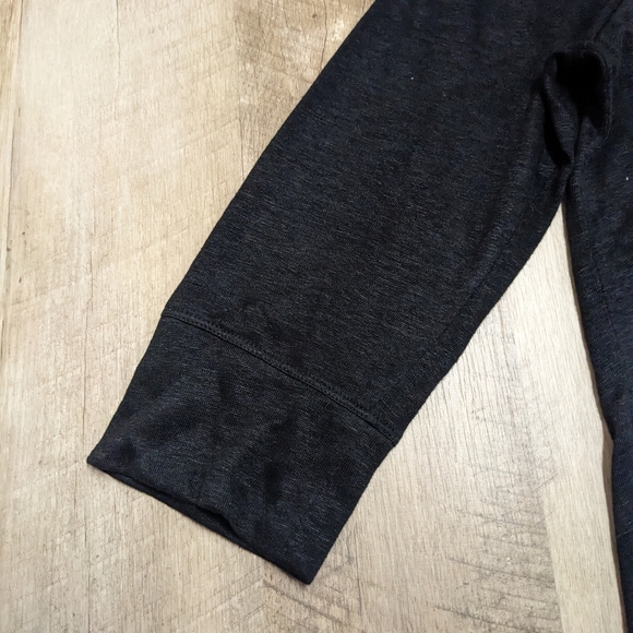 Vince Black Linen Top size small relaxed fit - Picture 13 of 15